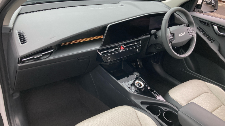 Kia Niro 150kW 4 65kWh 5dr Auto Electric Estate